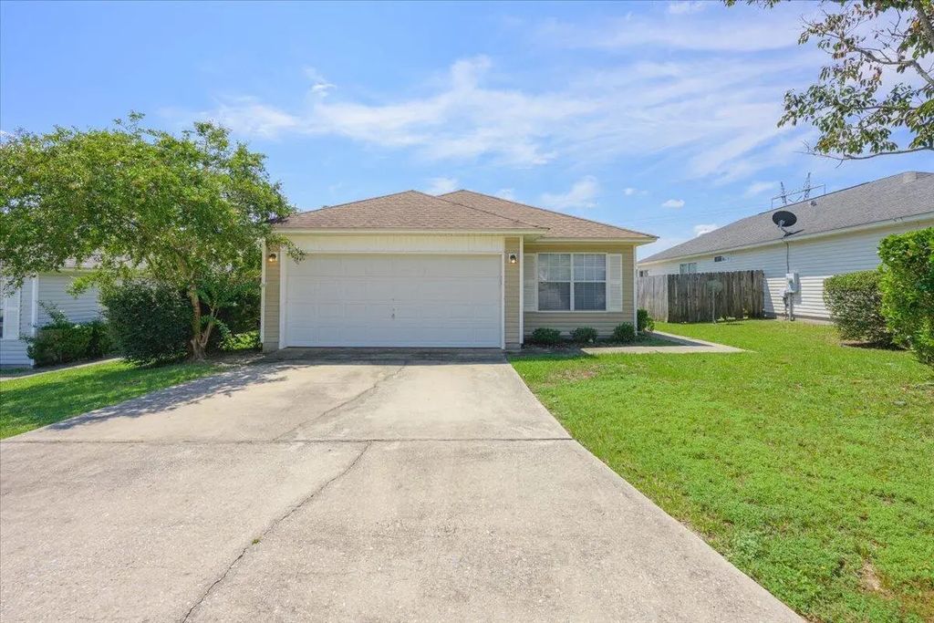 123 Nivana Drive, Crestview