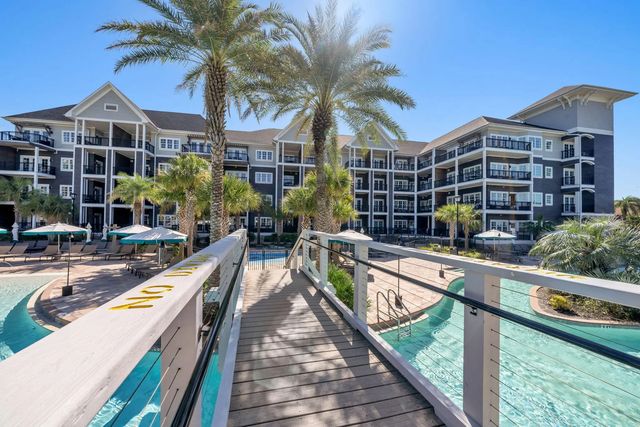 100 Matthew Boulevard 413, Destin.