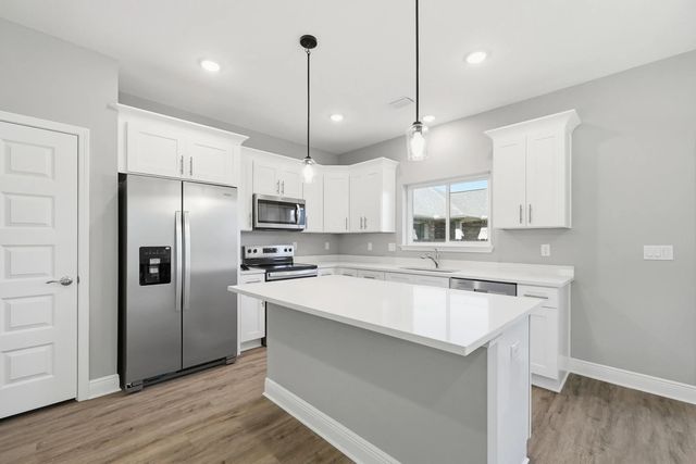 Photo of Listing #1011215