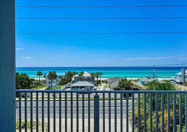 Photo of Listing #1011230