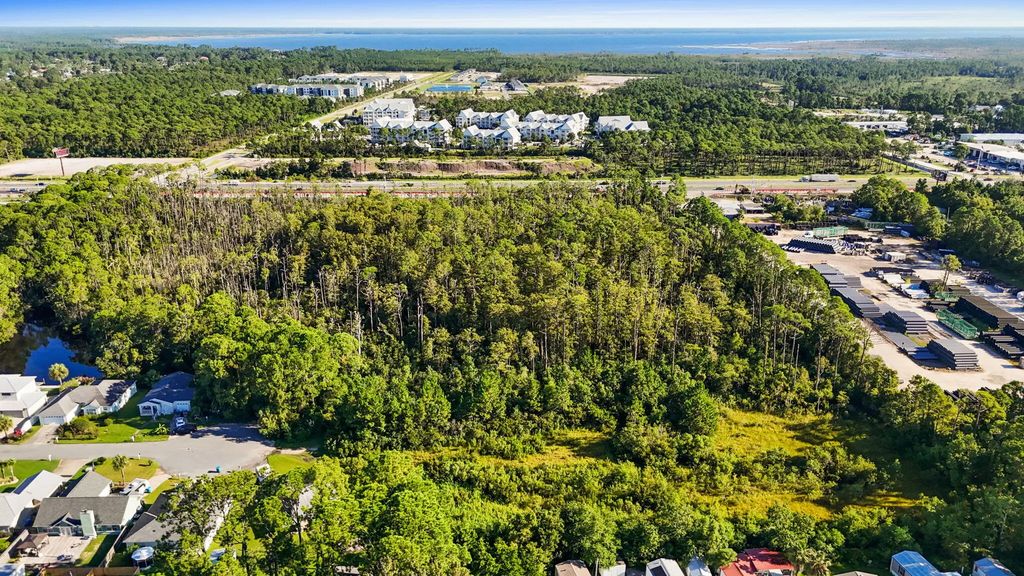 10 of 16 - 12510 Emerald Lake Drive, Panama City Beach, FL