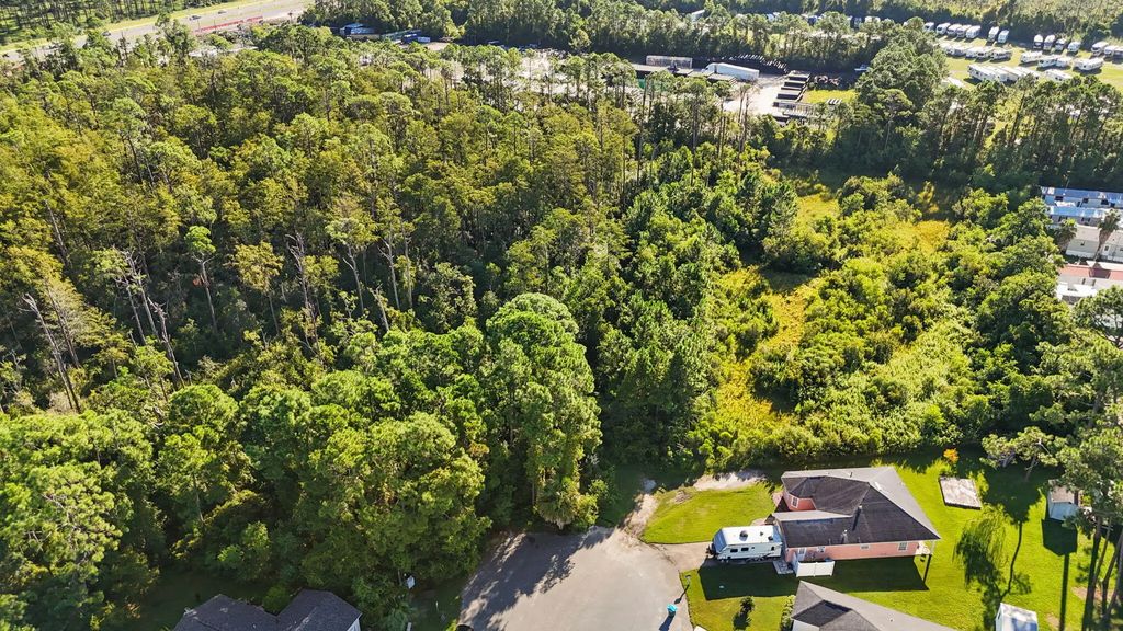 6 of 16 - 12510 Emerald Lake Drive, Panama City Beach, FL