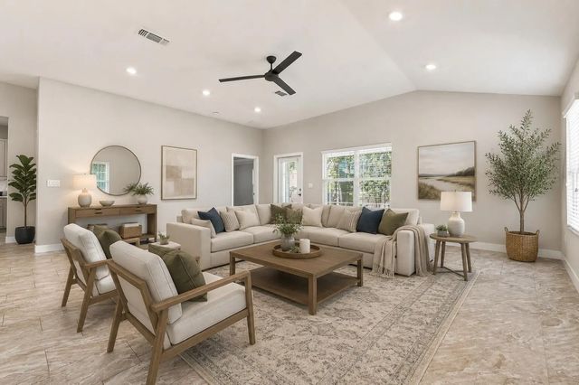 Photo of Listing #1011192