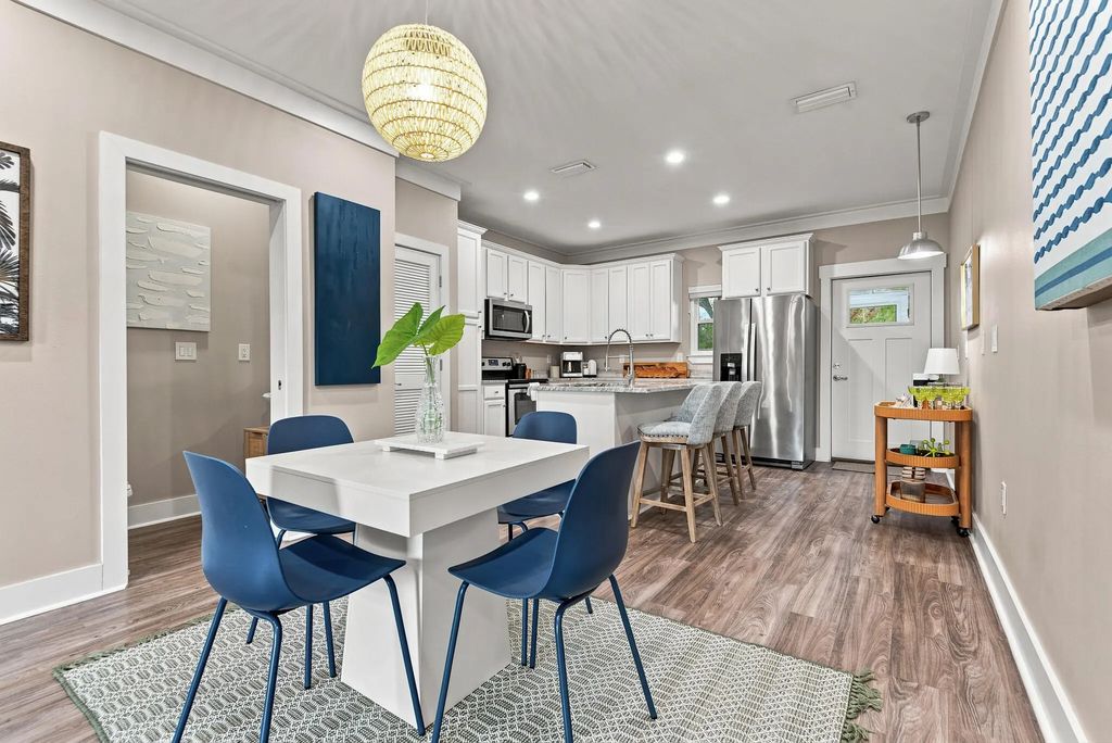 64 N Sand Palm Road, Freeport