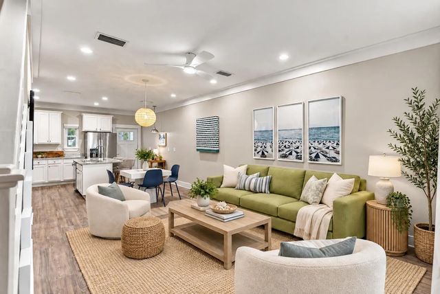 Photo of Listing #1011467