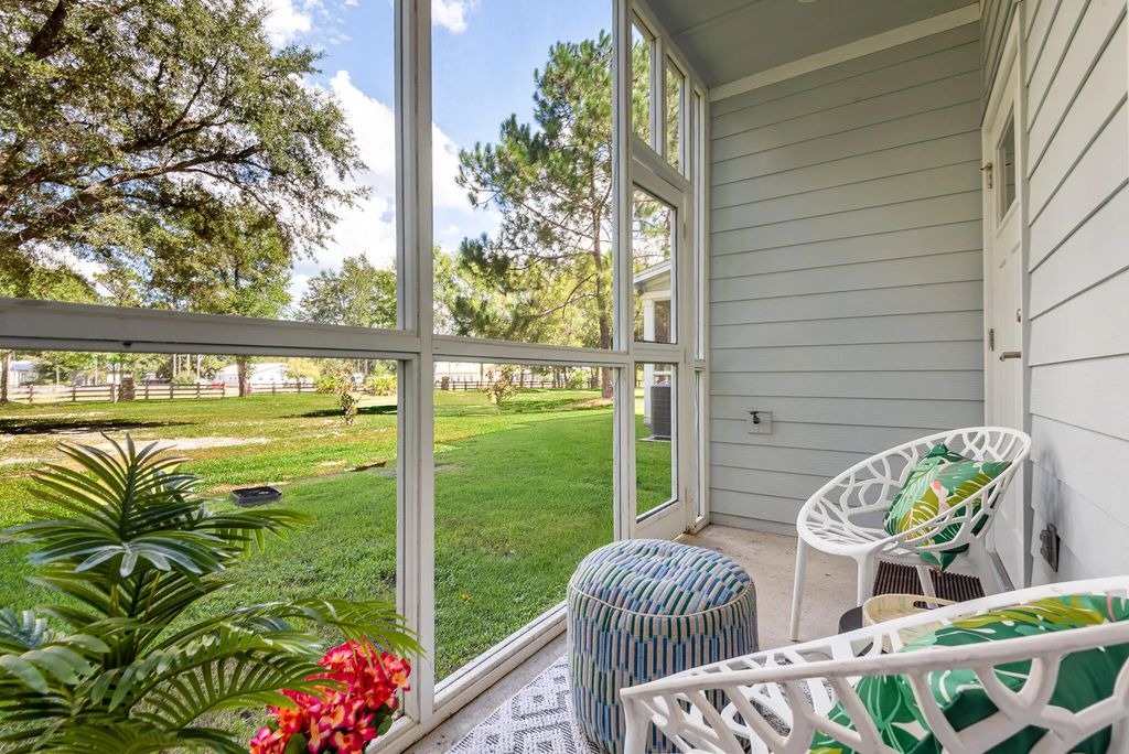 19 of 23 - 64 N Sand Palm Road, Freeport, FL