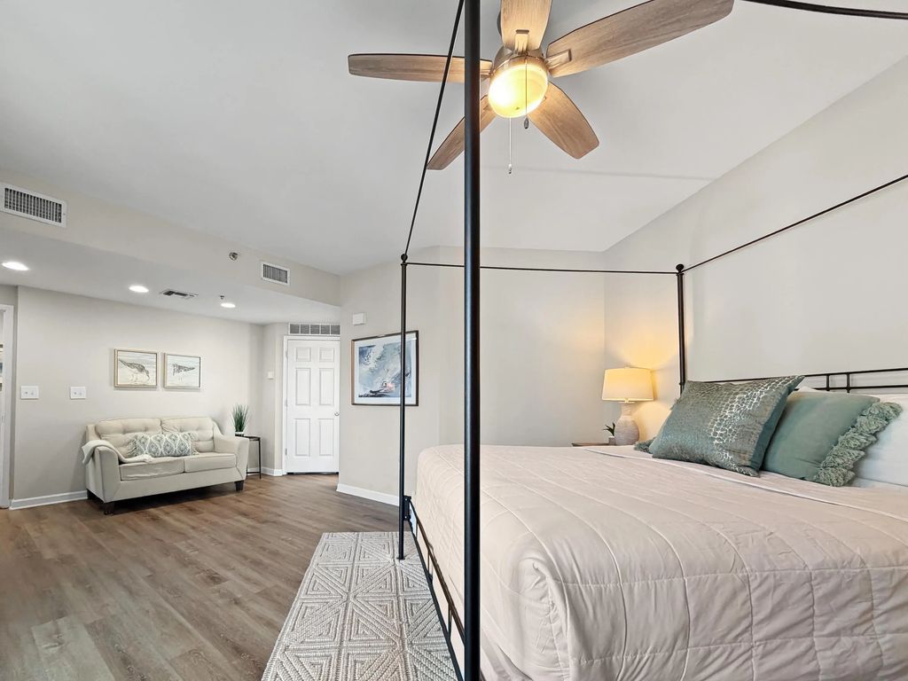 26 of 47 - 1080 U.s. 98 401, Destin, FL
