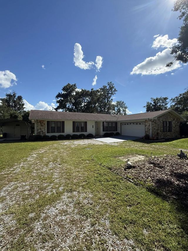 Photo of Listing #1011243