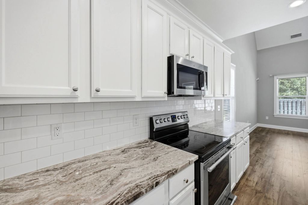 17 of 74 - 19 Laurel Oaks Drive, Freeport, FL