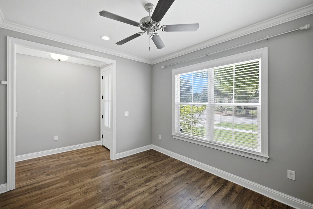 19 of 74 - 19 Laurel Oaks Drive, Freeport, FL