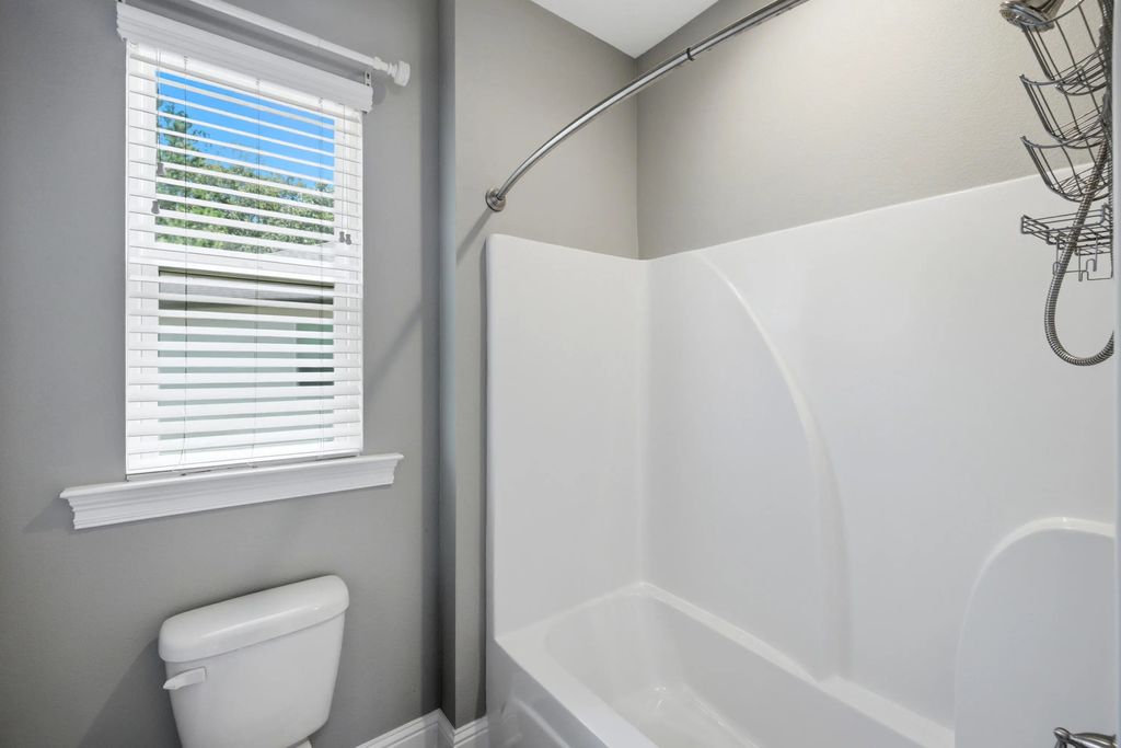 44 of 74 - 19 Laurel Oaks Drive, Freeport, FL