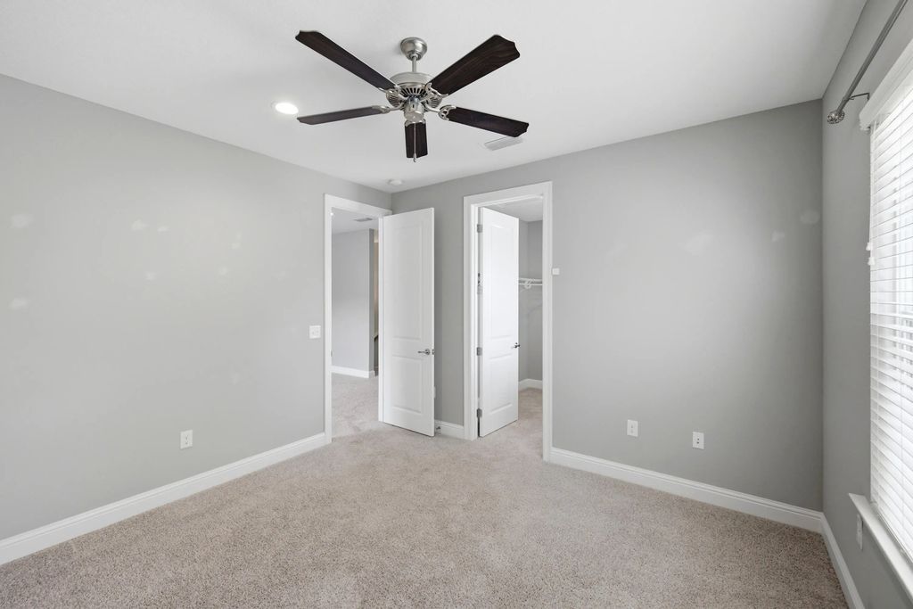 47 of 74 - 19 Laurel Oaks Drive, Freeport, FL