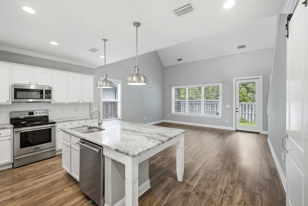 5 of 74 - 19 Laurel Oaks Drive, Freeport, FL