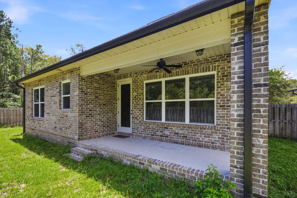 62 of 74 - 19 Laurel Oaks Drive, Freeport, FL