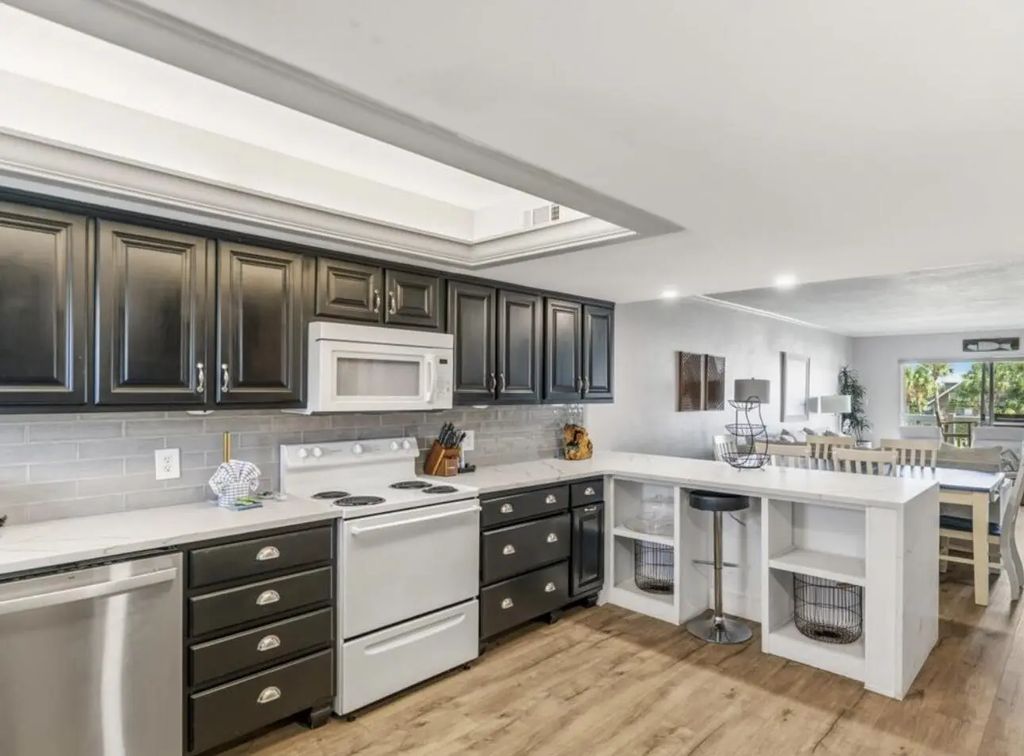 909 Santa Rosa Boulevard 528, Fort Walton Beach