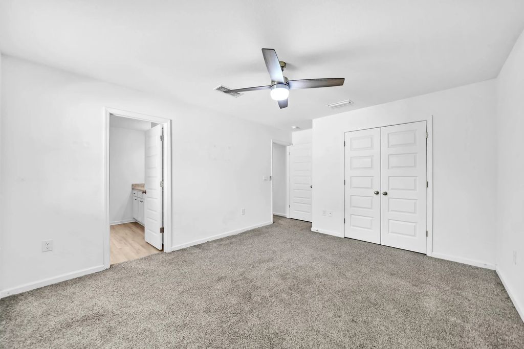 23 of 38 - 30 Sandywoods Court, Freeport, FL
