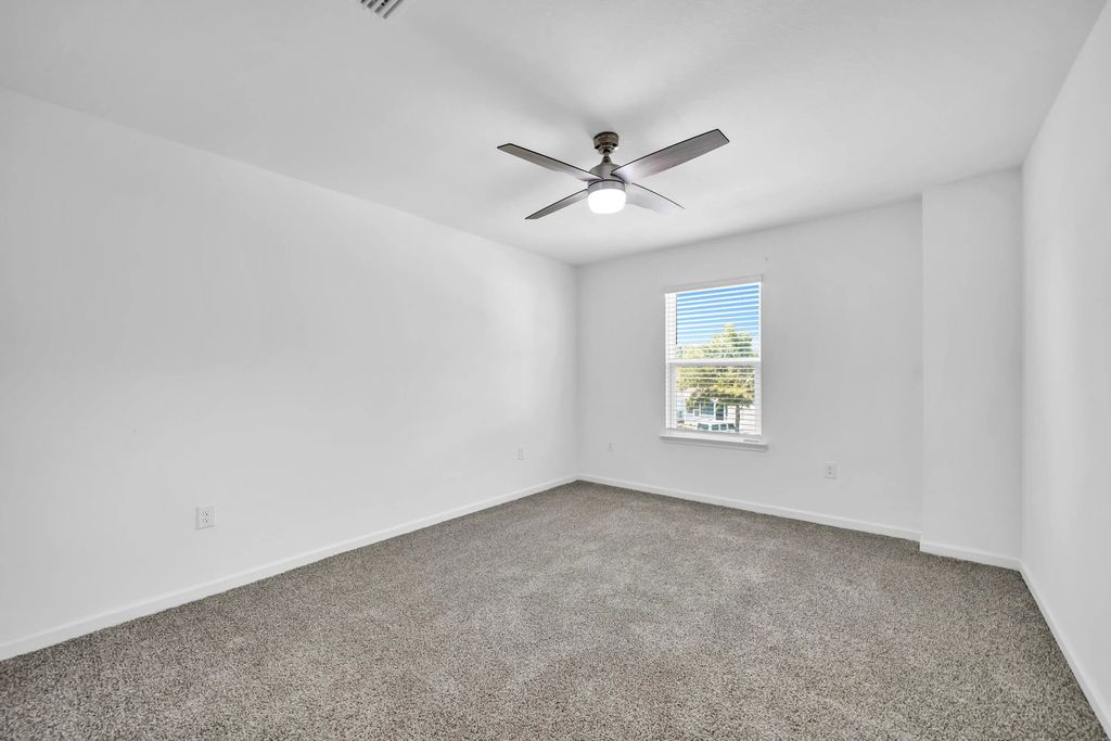 29 of 38 - 30 Sandywoods Court, Freeport, FL