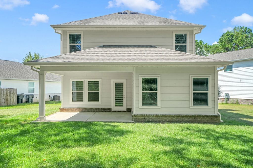 33 of 38 - 30 Sandywoods Court, Freeport, FL