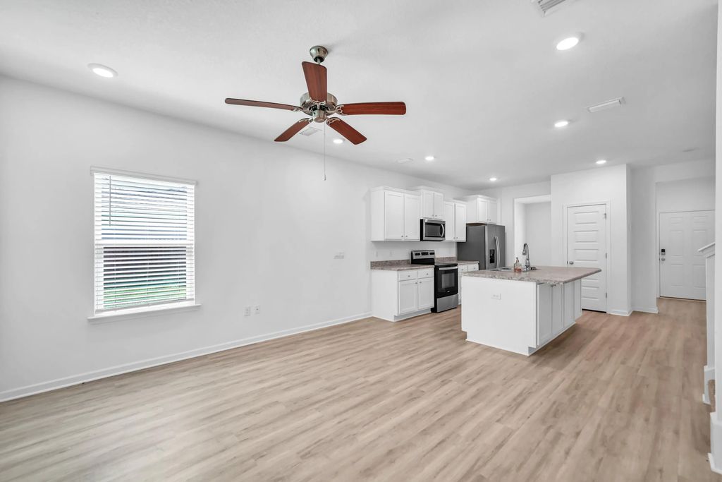 6 of 38 - 30 Sandywoods Court, Freeport, FL