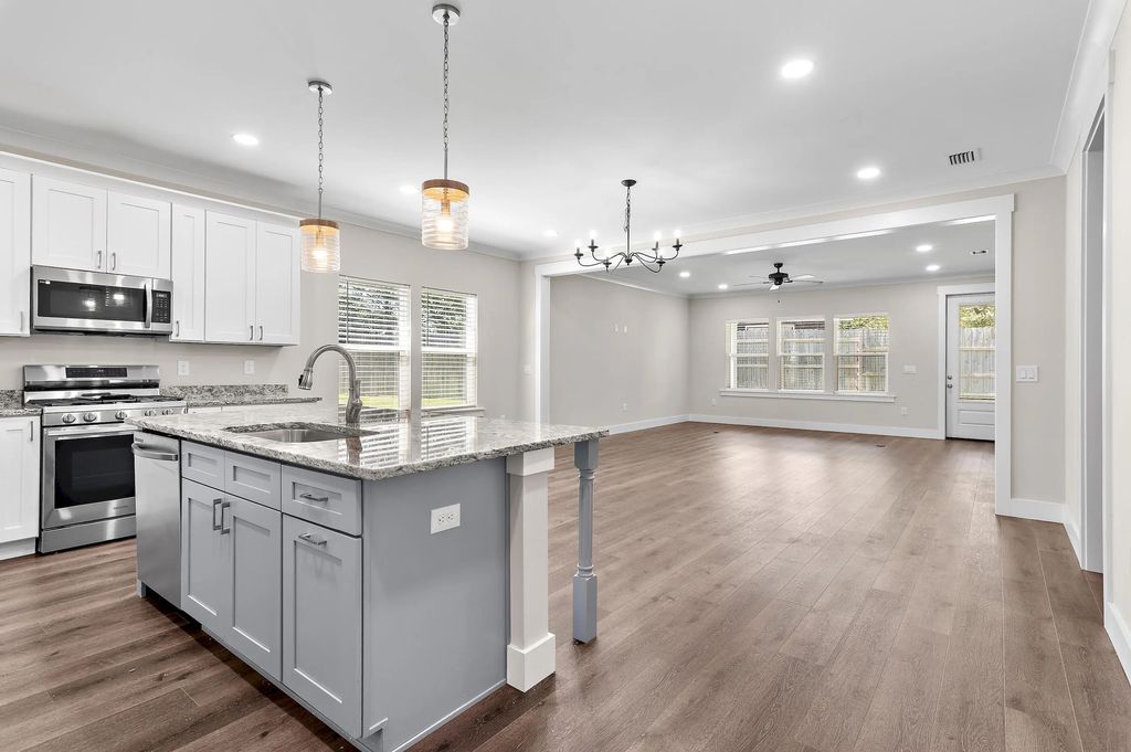 12 of 36 - 610 Fifth Street, Destin, FL