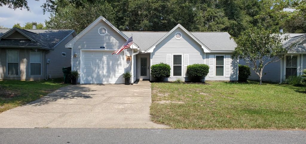 109 Meadowbrook Court, Niceville