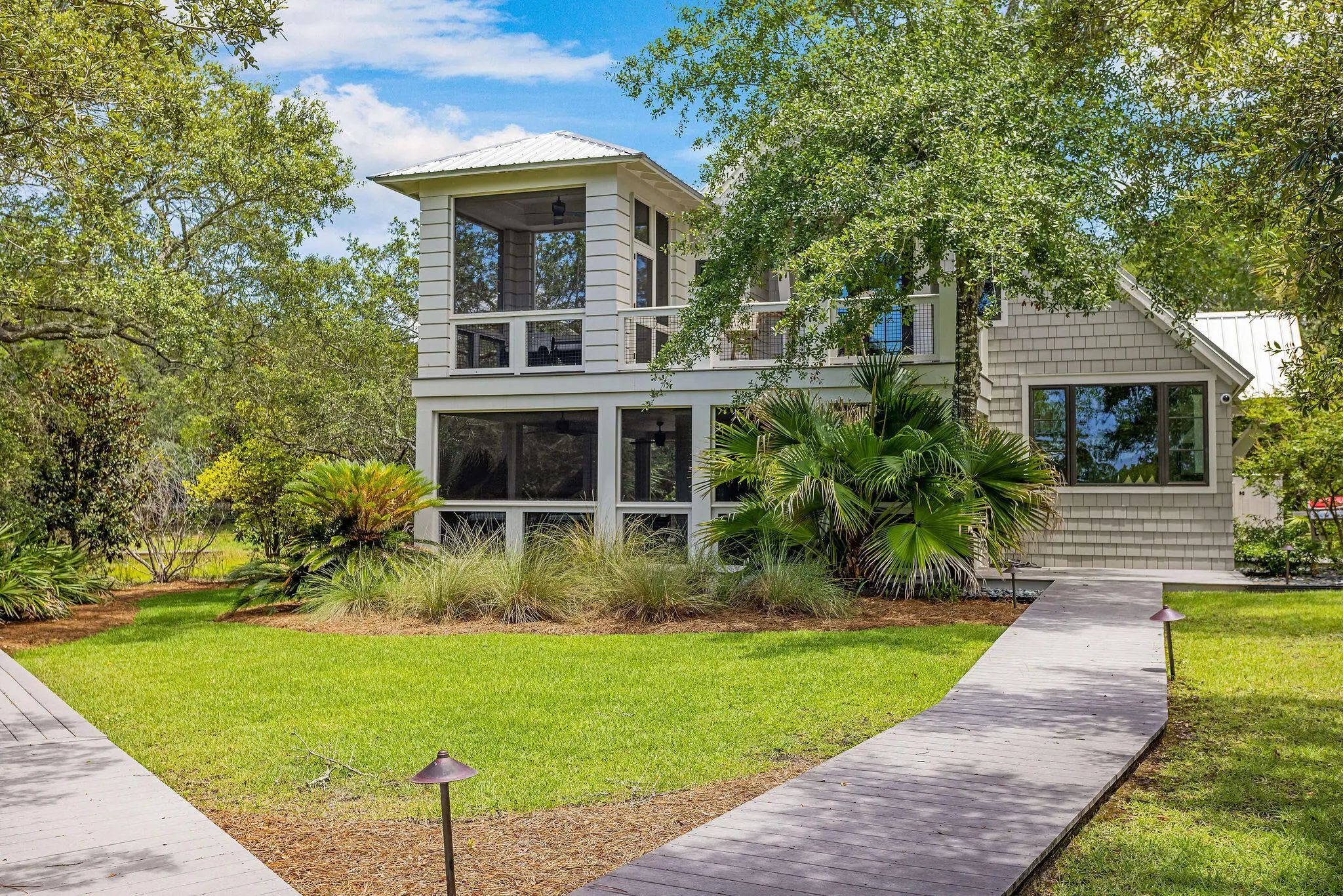 Photo of Listing #1011407