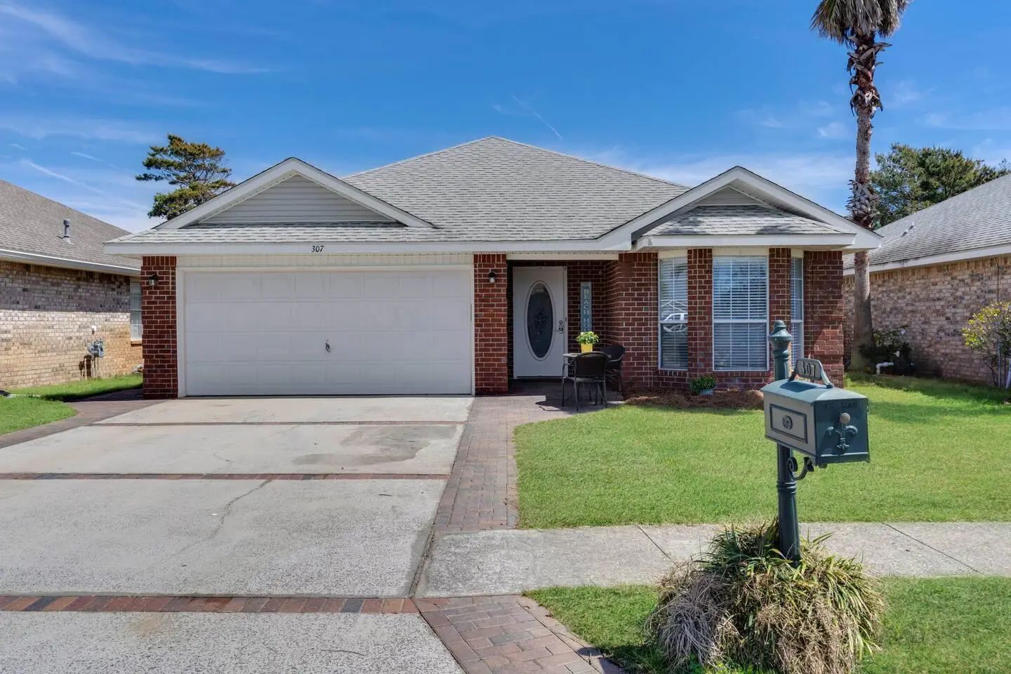 Photo of Listing #1011667