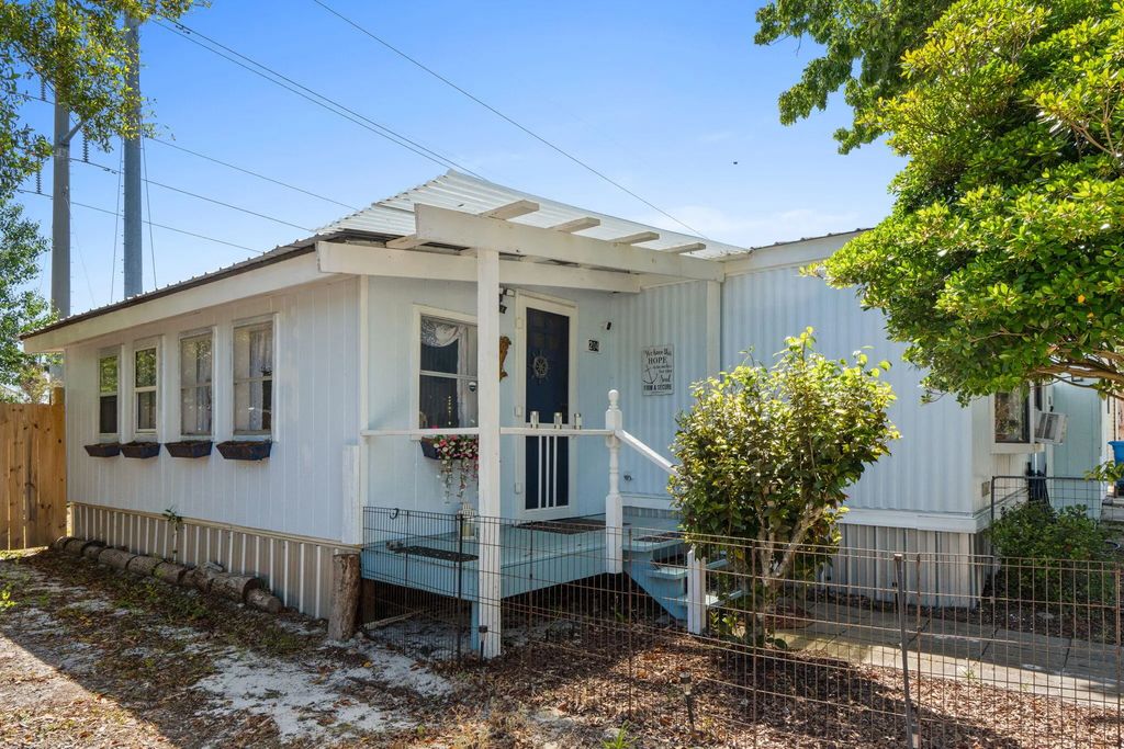 4 of 44 - 204 Kacy Court, Panama City Beach, FL