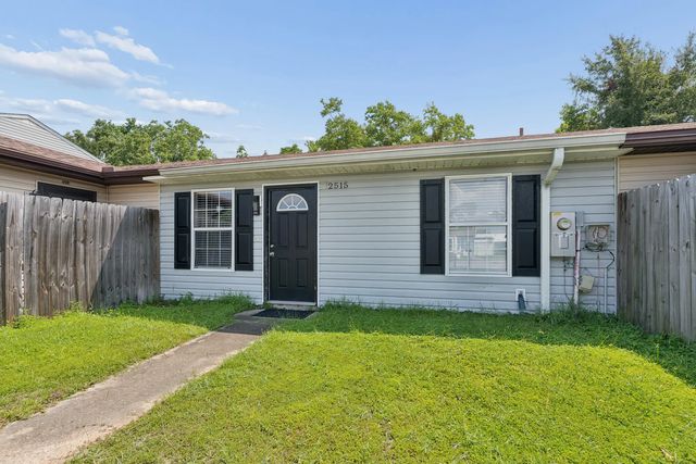 Photo of Listing #1011496