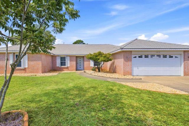 Photo of Listing #1011899