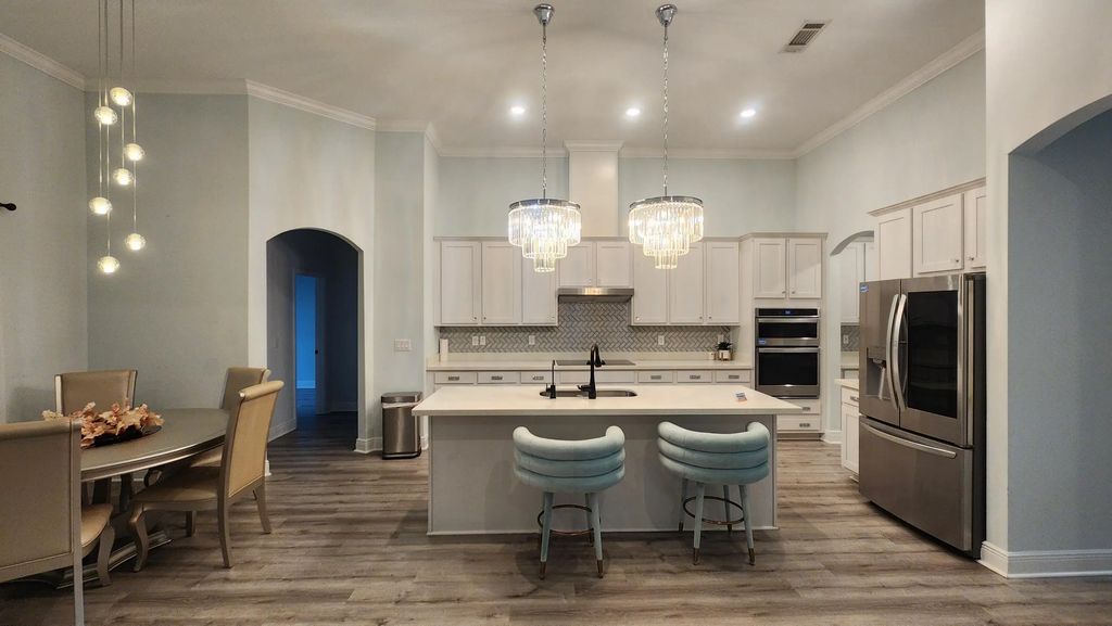 10 of 48 - 513 W Club House Drive, Freeport, FL