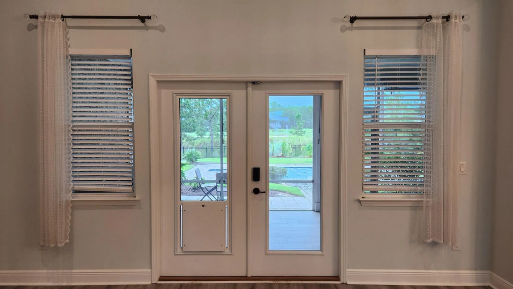 14 of 48 - 513 W Club House Drive, Freeport, FL