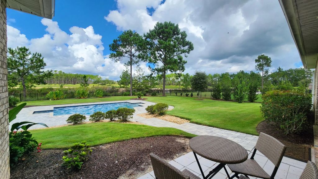 19 of 48 - 513 W Club House Drive, Freeport, FL