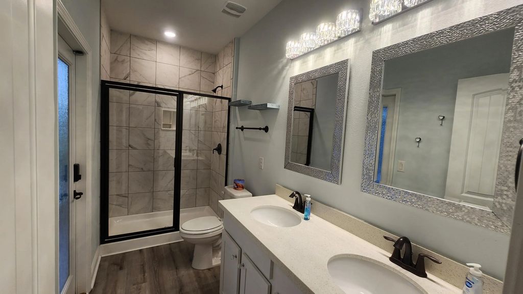 27 of 48 - 513 W Club House Drive, Freeport, FL