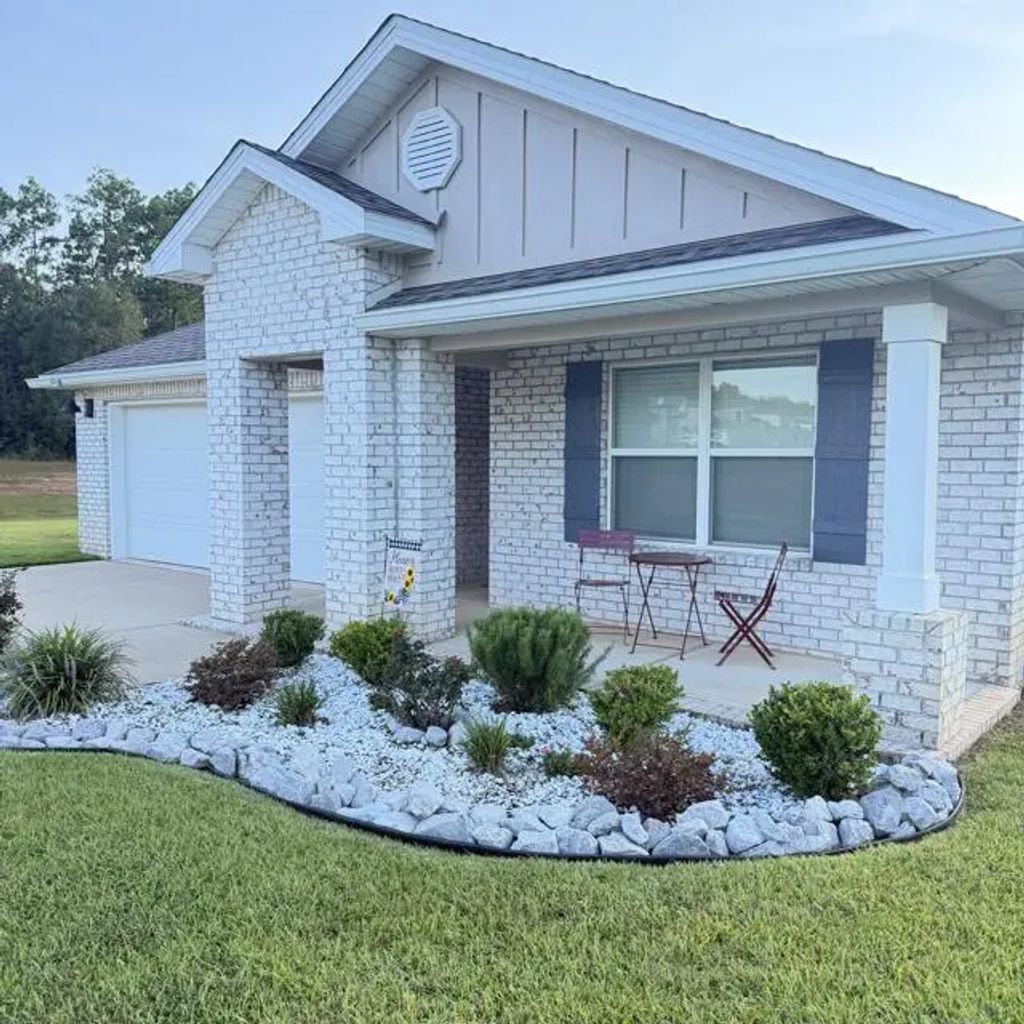 3066 Brandon Dunes Lane, Laurel Hill