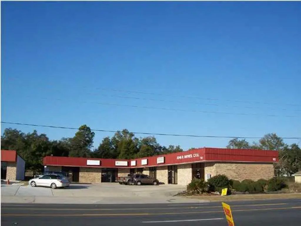 90 Beal Parkway D, Fort Walton Beach