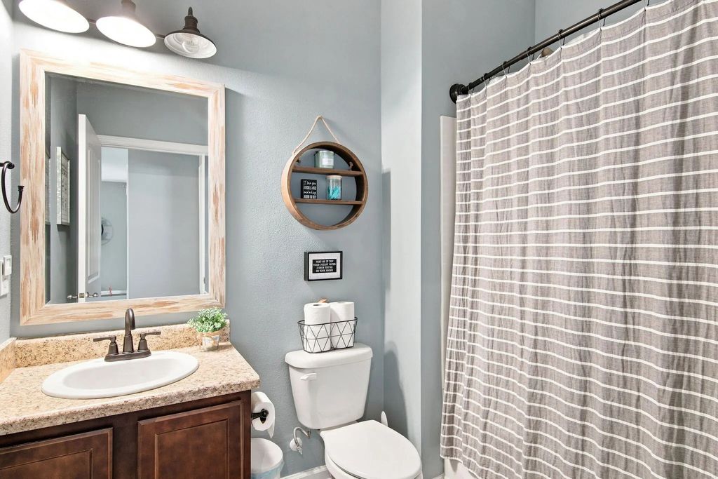 27 of 58 - 209 Nelly Street, Freeport, FL