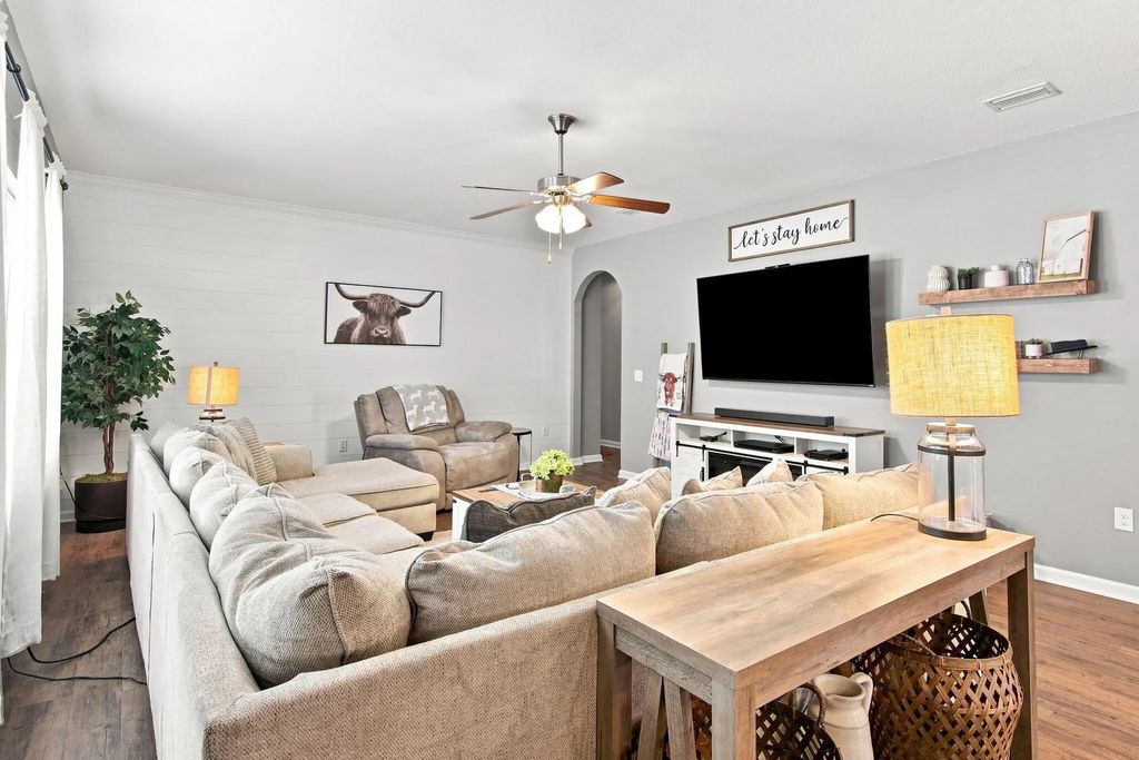 9 of 58 - 209 Nelly Street, Freeport, FL