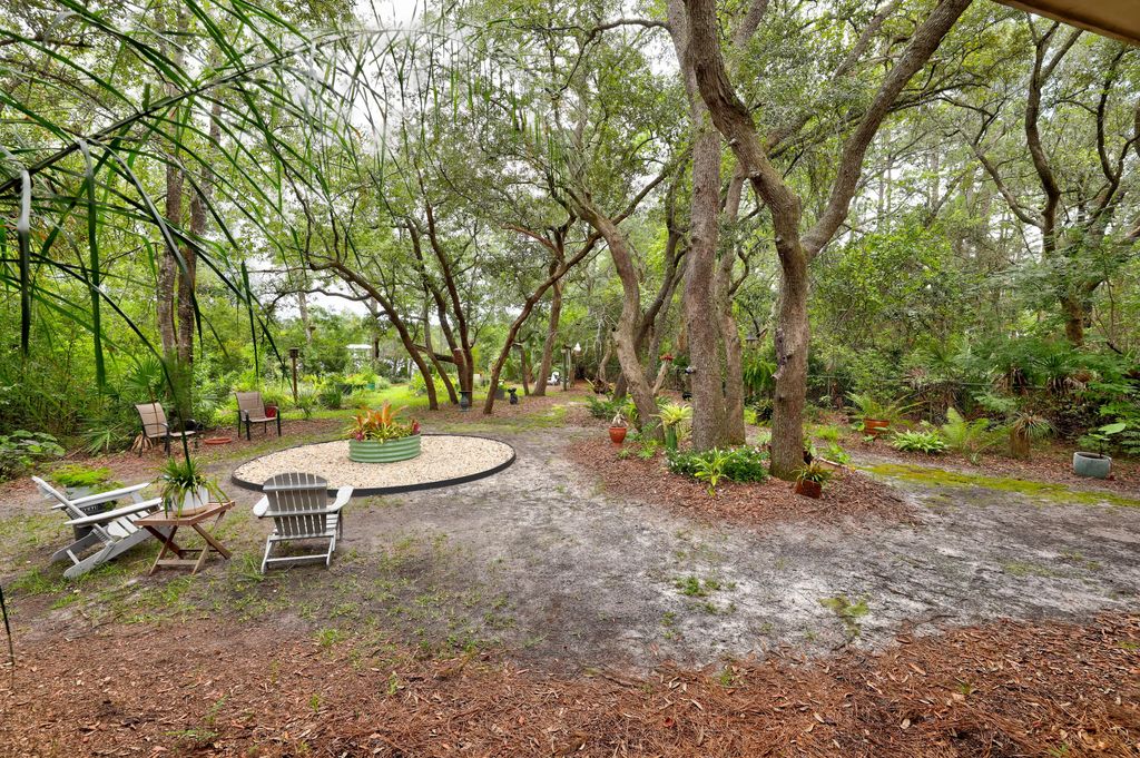 28 of 42 - 11 W Bayou Forest Drive, Freeport, FL