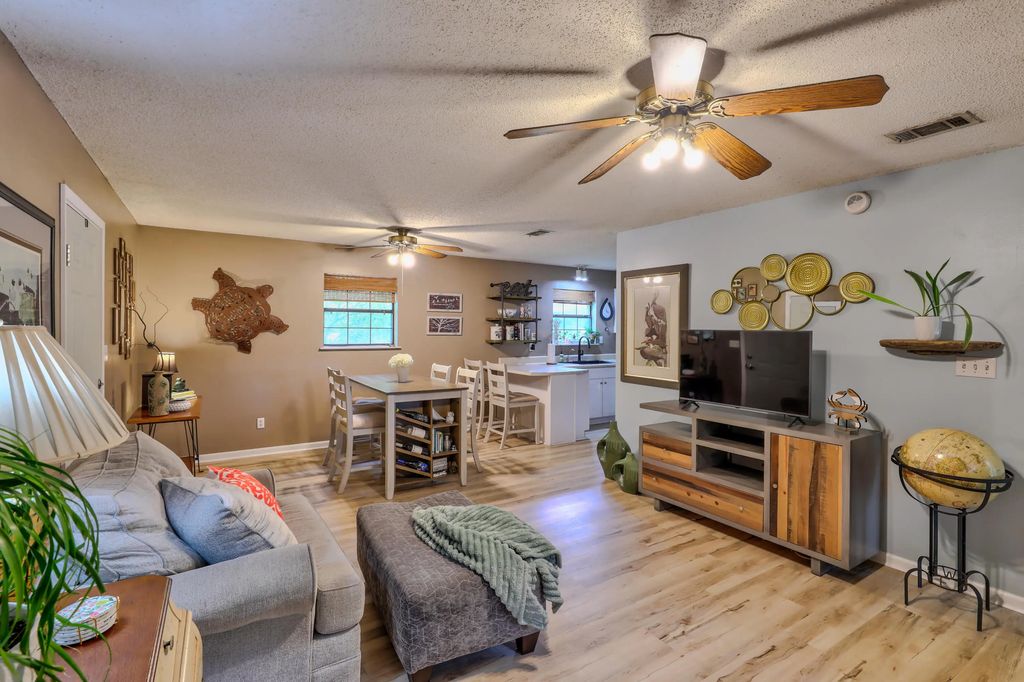 7 of 42 - 11 W Bayou Forest Drive, Freeport, FL