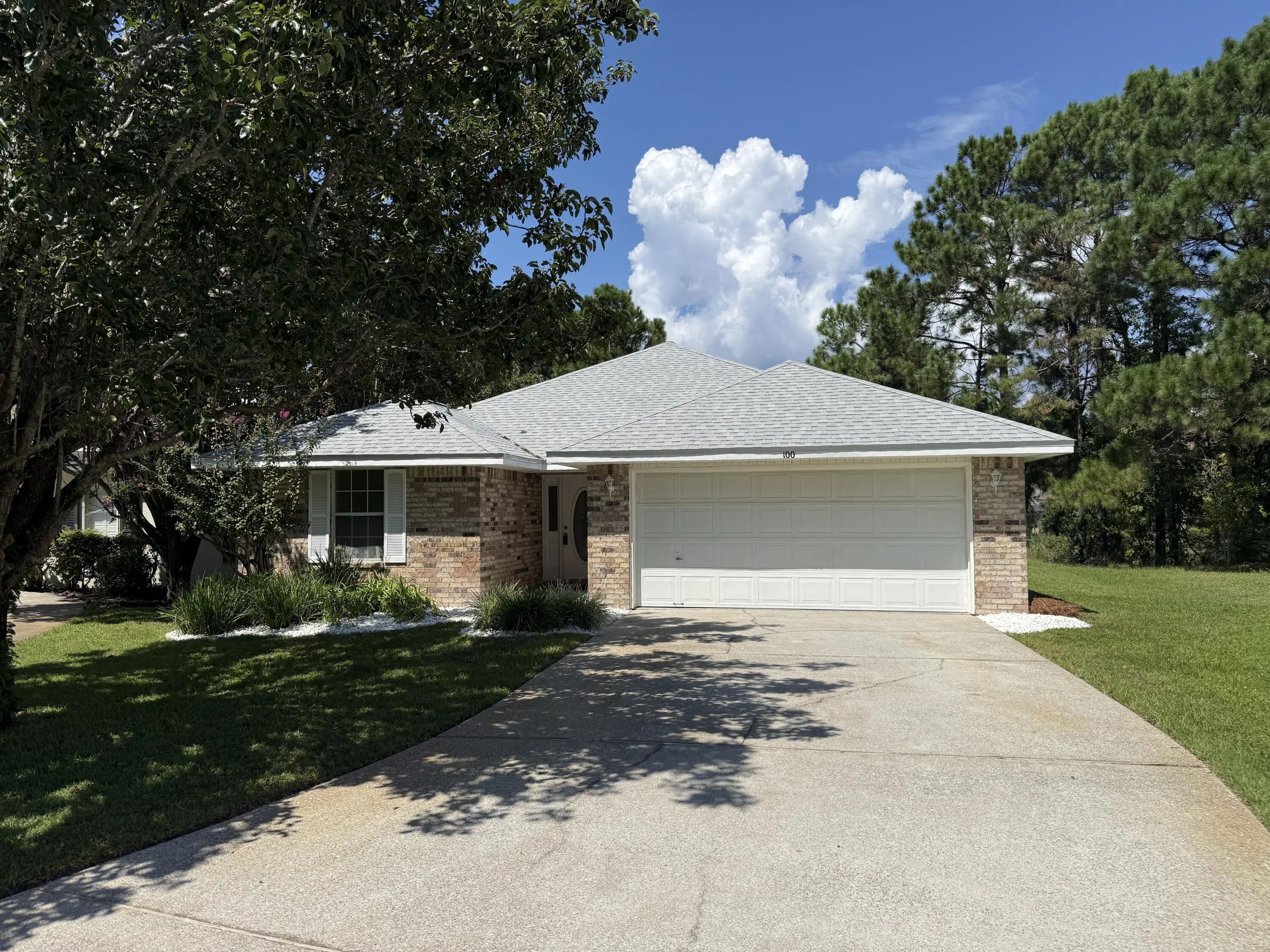 Photo of Listing #1011855