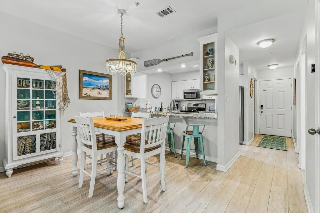 17 of 58 - 200 Sandestin Lane Apt 1207, Miramar Beach, FL