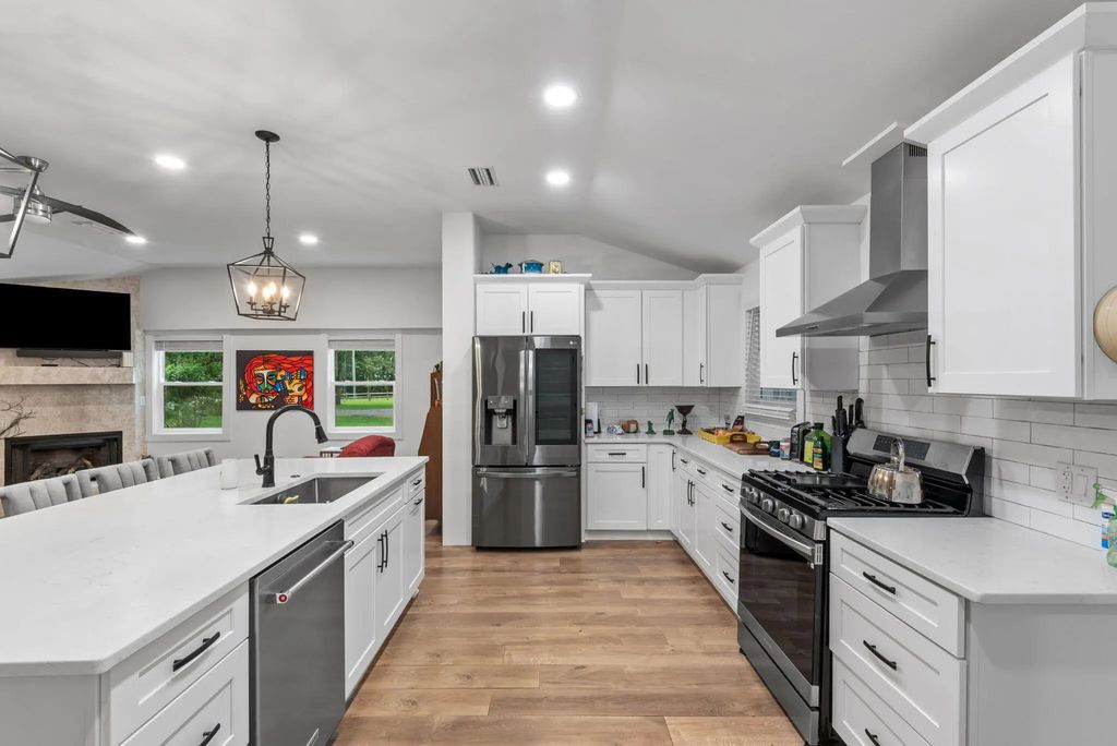 35 of 74 - 362 Red Barn Road, Freeport, FL