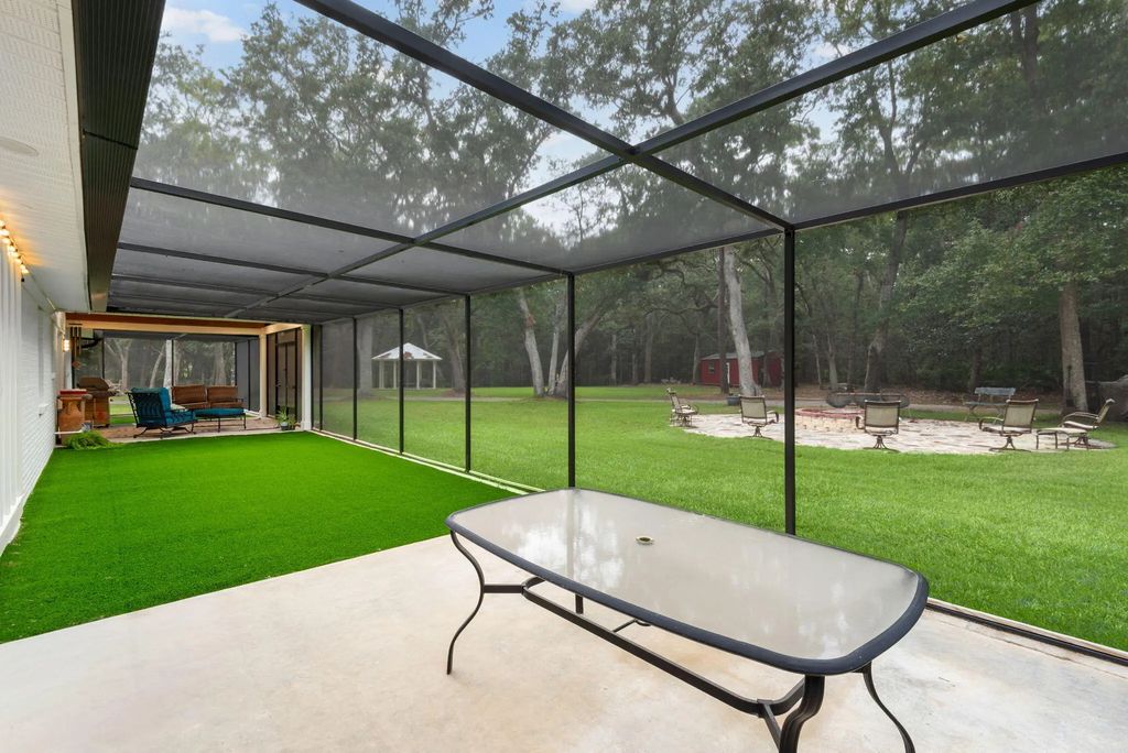 52 of 74 - 362 Red Barn Road, Freeport, FL