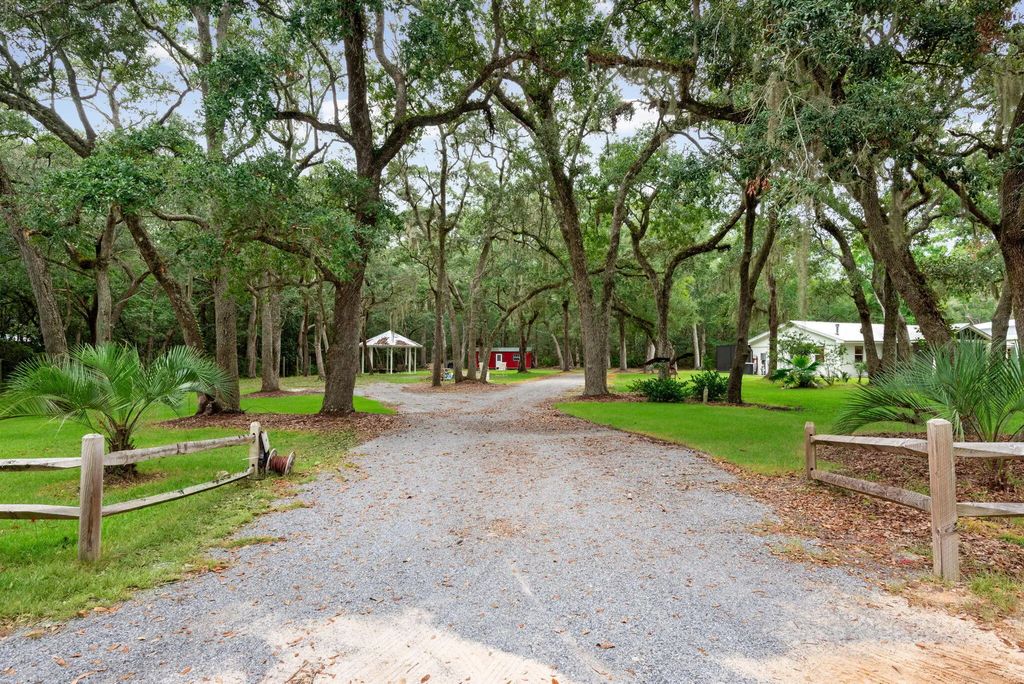67 of 74 - 362 Red Barn Road, Freeport, FL