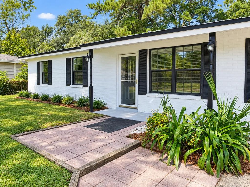 424 Ne Woodrow Street, Fort Walton Beach