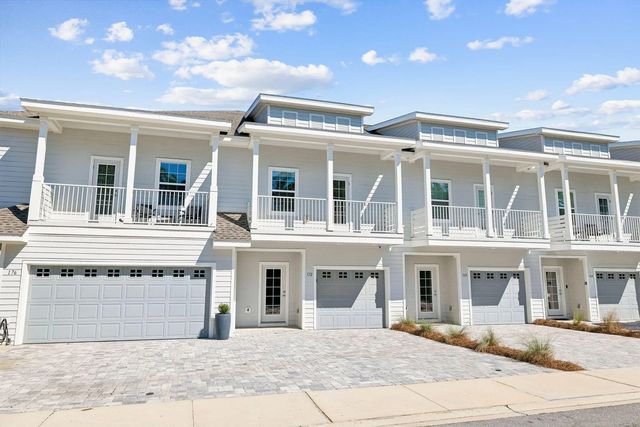 Photo of Listing #1011896