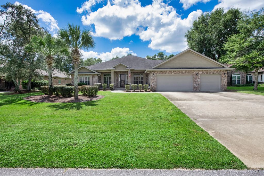 2932 Pga Boulevard, Navarre