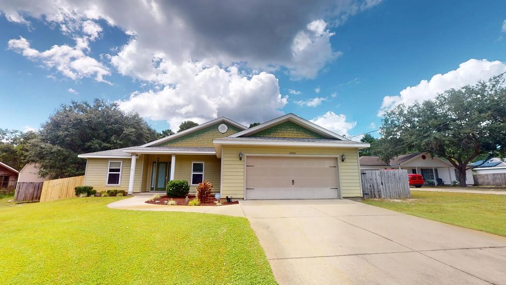2095 Las Vegas Trail, Navarre