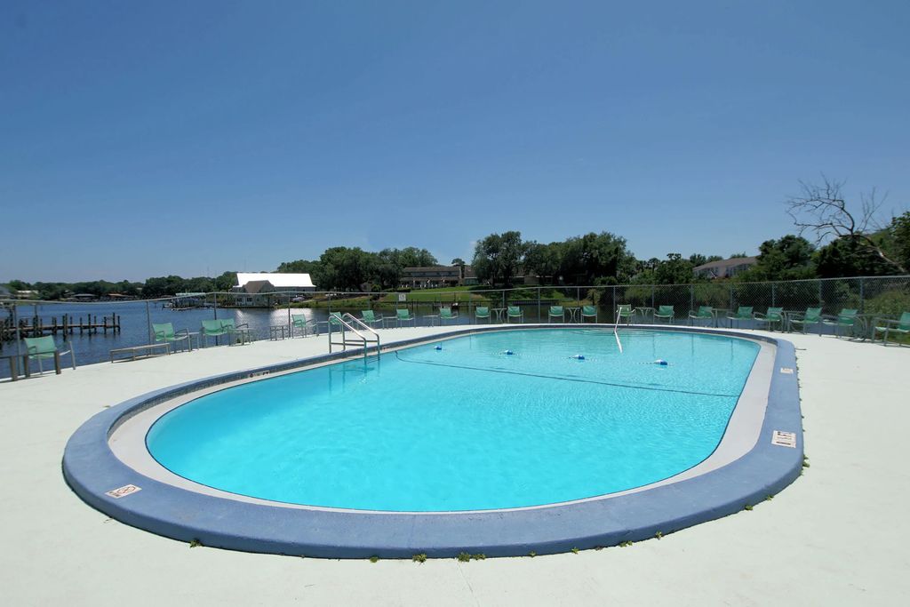 210 Pelham Road A107, Fort Walton Beach